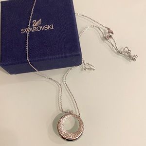 Swavorski Necklace